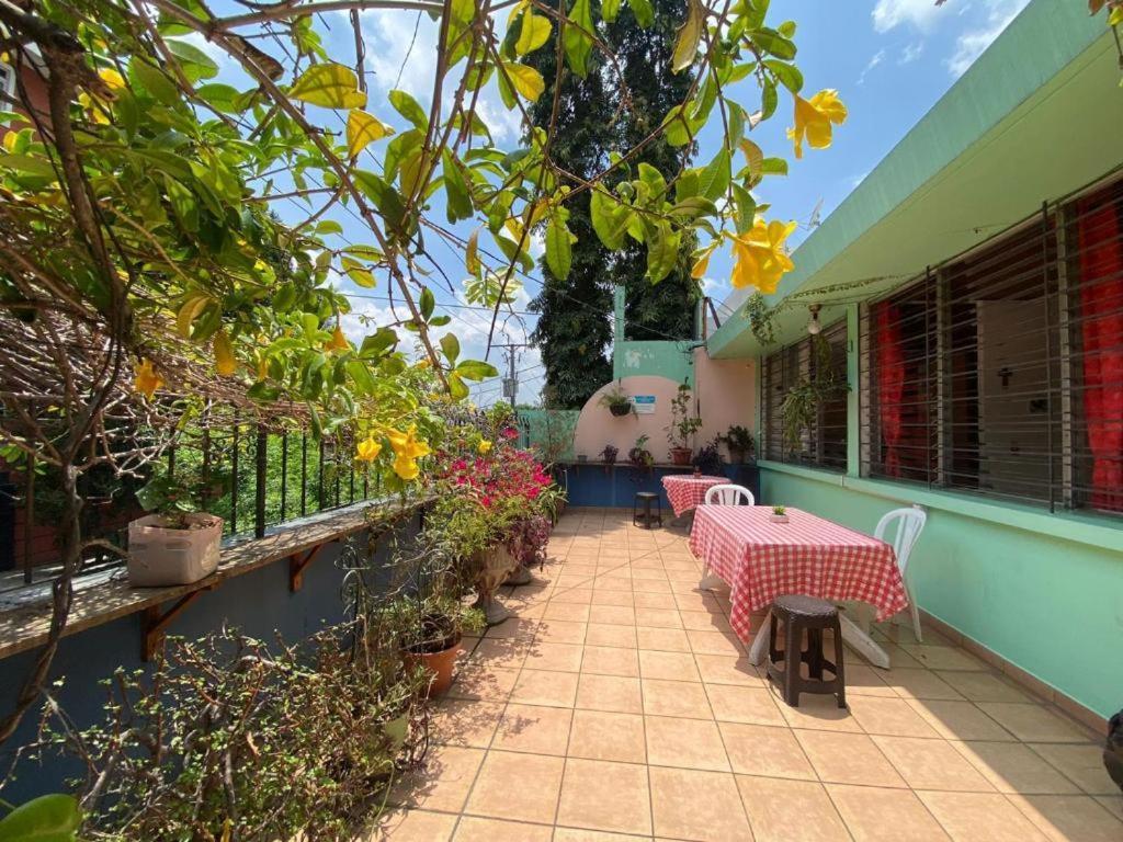 Hostal Cumbres De El Salvador *